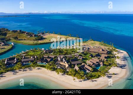 Luftaufnahme der Residence Villa Unterkünfte im Six Senses Fiji Resort, Malolo Island, Mamanuca Group, Fidschi Inseln, Südpazifik Stockfoto