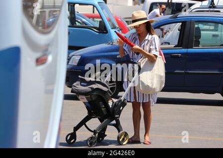 Eva Longoria, Jose Baston und Santiago Urlaub auf Capri (Italien) Stockfoto