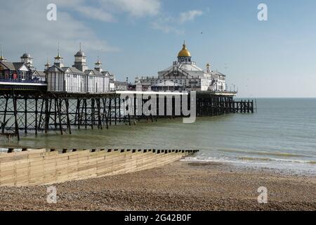 Blick auf den Pier in Eastbourne Stockfoto