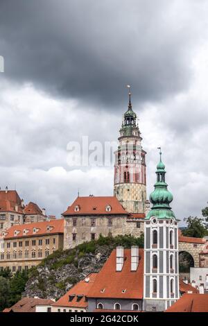 Der staatlichen Burg- und Schlosskomplex von Cesky Krumlov Stockfoto