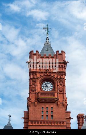 CARDIFF/UK - Juli 7: Nahaufnahme der Pierhead Building in Cardiff am 7. Juli 2019 Stockfoto