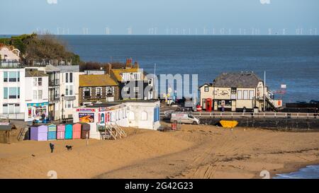 Broadstairs, KENT/UK - 29. JANUAR: Blick auf den Broadstairs Beach am 29. Januar 2020. Nicht identifizierte Personen Stockfoto