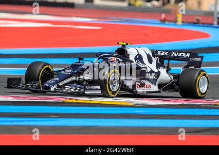 Le Castellet, Frankreich am 18. Juni 2021 Pierre Gasly (FRA), Scuderia AlphaTauri AT02 während des Formel 1-Trainings 2 Emirates Grand Prix De France 2021 auf dem Circuit Paul Ricard. Quelle: Phil Duncan Every Second Media/Alamy Live News Stockfoto
