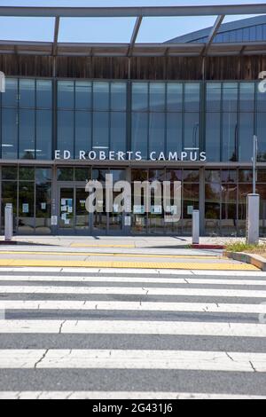 Der Ed Roberts Campus in Berkeley, Kalifornien. Der Ed Roberts Campus erinnert an das Leben und die Arbeit von Edward V. Roberts, einem frühen Führer in der Indep Stockfoto