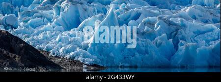 Craggy Grey Glacier am Lago Grey, Magellanes Region, Torres del Paine, Chile Stockfoto