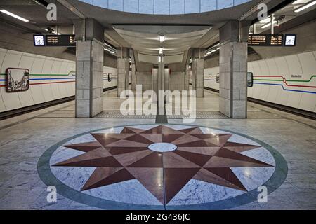 U-Bahnstation Westentor, Dortmund, Ruhrgebiet, Nordrhein-Westfalen, Deutschland, Europa Stockfoto