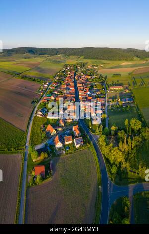 Luftaufnahme von Greuth, Castell, Kitzingen, Unterfranken, Franken, Bayern, Deutschland, Europa Stockfoto