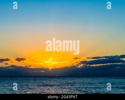 Sonnenuntergang über dem Golf von Mexiko, Sanibel Island, Florida, USA