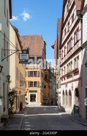 Altstadt Georgengasse in Rothenburg ob der Tauber, Mittelfranken, Bayern, Deutschland Stockfoto