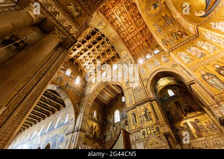 Dom, Kathedrale von Monreale, Innenansicht, Palermo, Sizilien, Italien Stockfoto