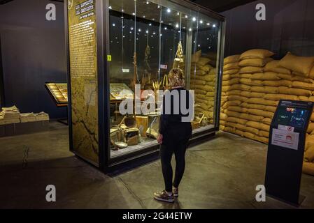 115 Tage Interpretationszentrum Museum in Corbera d'Ebre, wo der Konflikt der Schlacht von Ebro während des spanischen Bürgerkrieges erklärt wird, Spanien Stockfoto