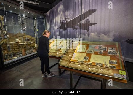 115 Tage Interpretationszentrum Museum in Corbera d'Ebre, wo der Konflikt der Schlacht von Ebro während des spanischen Bürgerkrieges erklärt wird, Spanien Stockfoto