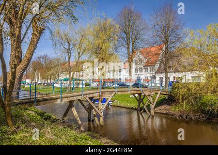 Kanal in der Altstadt von Friedrichstadt, Nordfriesland, Schleswig-Holstein Stockfoto