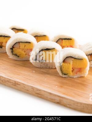 Sushi-Brötchen - Fusion Food Stockfoto