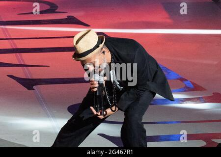 Macerata, Italien. Juni 2021. Samuel Romano (Subsonica) durante Subsonica - Musicultura 2021, Konzert in Macerata, Italien, 18 giugno 2021 Quelle: Independent Photo Agency/Alamy Live News Stockfoto