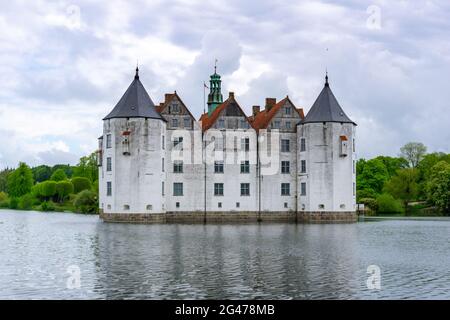 Blick auf die Gluecksburg in Norddeutschland Stockfoto