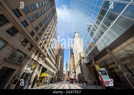 Toronto, Ontario, Kanada-19. Juni 2020: Die Skyline des Finanzdistrikts von Toronto in der Innenstadt, Stockfoto