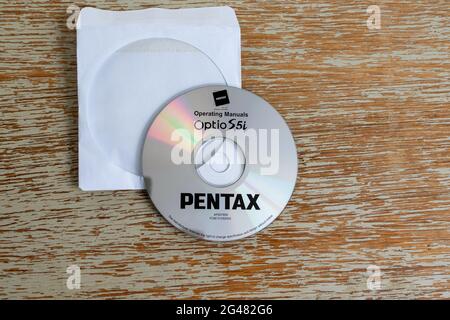 Benutzerhandbuch auf CD für die Digitalkamera Pentax Optio S5i Stockfoto