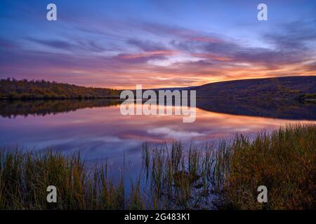 Sonnenuntergang am Fish Lake auf Steens Mountain im Südosten von Oregon. Stockfoto