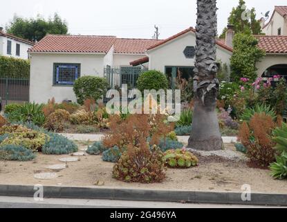 Santa Monica, Kalifornien, USA 18. Juni 2021 EINE allgemeine Sicht auf die Atmosphäre von Michelle Pfeiffers früherem Haus in der 312 16th Street in Santa Monica, Kalifornien, USA. Foto von Barry King/Alamy Stockfoto Stockfoto