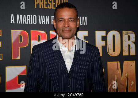 Fort Lauderdale, FL, USA. Juni 2021. Regisseur/Schauspieler Mario Van Peebles und die Broadway-Schauspielerin Aisha Jackson werden als Star und direkte Firm über Bürgerrechte aktiviert Harry T. & Harriette V. Moore kündigte am 19. Juni 2021 in Fort Lauderdale, Florida, die Juneteenth an Personen: Mario Van Peebles Kredit: Hoo Me/Media Punch/Alamy Live News Stockfoto