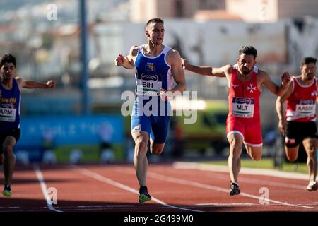 Die Cyprus Amateur Athletic Association ( KOEAS ) organisiert und veranstaltet am 19. Und 20. Juni 2021 die europäischen Mannschaftsspiele der 3. Liga im Tsirio-Stadion in Limassol. Stockfoto