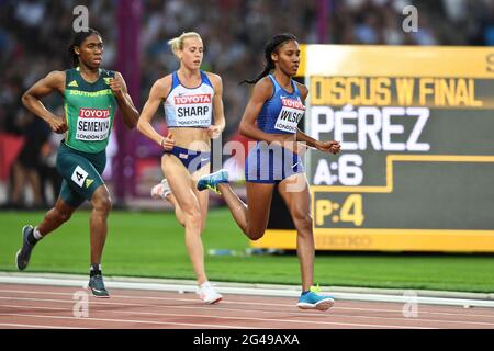 Caster Semenya (RSA, Gold), Ajee Wilson (USA, Bronze), Lynsey Sharp (GBR). 800-Meter-Finale. IAAF Leichtathletik-Weltmeisterschaften London 2017 Stockfoto