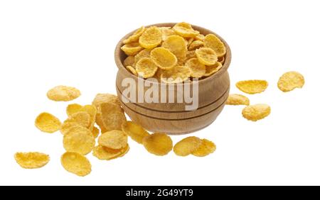 Süße Maisflocken in Holzschüssel isoliert auf weißem Hintergrund Stockfoto
