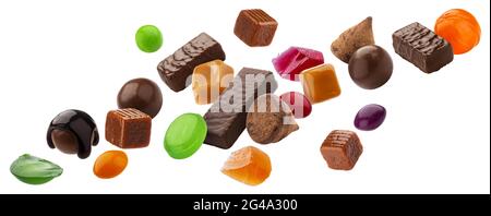 Verschiedene gelee Bonbons, Karamell, Lutscher auf weißem Hintergrund mit Freistellungspfad isoliert Stockfoto