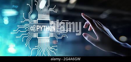 Python high-level Programmiersprache. Anwendung und Web Entwicklung Konzept auf virtuellen Bildschirm Stockfoto