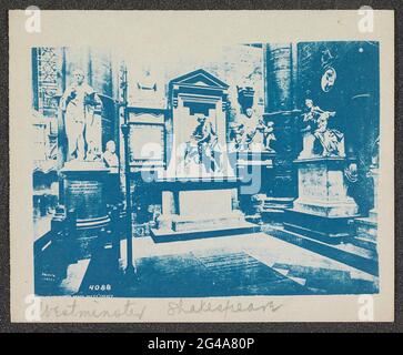 Poets' Corner in Westminster Abbey, London, Großbritannien, mit O.A. Das Denkmal für William Shakespeare. . Stockfoto