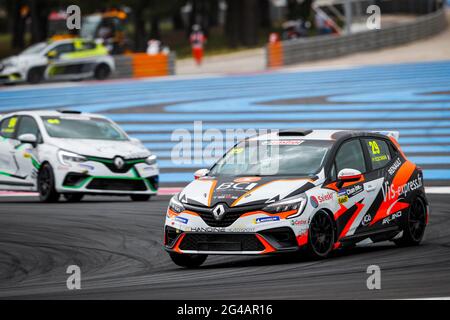 Le Castellet, Frankreich. Juni 2021. 29 Cocaign Paul (FRA), TB2S, RENAULT CLIO CUP EUROPE, Aktion während der 6. Runde des Clio Cup Europe 2021, vom 18. Bis 20. Juni 2021 auf dem Circuit Paul Ricard, in Le Castellet - Foto Antonin Vincent/DPPI Credit: DPPI Media/Alamy Live News Stockfoto