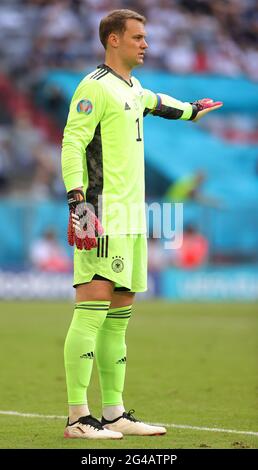 firo: 19.06.2021, Fuvuball, Fußball: EURO 2021, EM 2020, EURO 2020, Europameisterschaft 2020, Gruppenphase, Gruppe F, POR, Portugal - GER, Deutschland 2: 4 Torwart Manuel NEUER, GER, ganze Figur, Geste Stockfoto