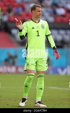 firo: 19.06.2021, Fuvuball, Fußball: EURO 2021, EM 2020, EURO 2020, Europameisterschaft 2020, Gruppenphase, Gruppe F, POR, Portugal - GER, Deutschland 2: 4 Torwart Manuel NEUER, GER, ganze Figur, Geste Stockfoto