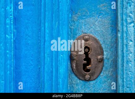 Altes barockes Türdetail, Ouro Preto, Minas Gerais, Brasilien Stockfoto