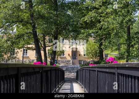 Das historische Industriedorf Fiskars ist ein beliebtes Reiseziel in Südfinnland Stockfoto