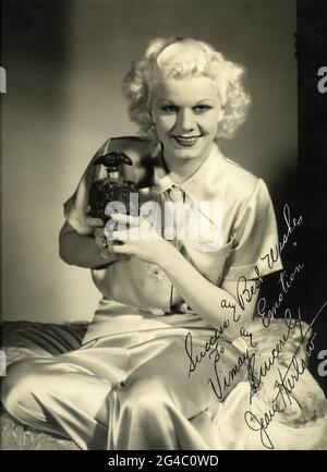 JEAN HARLOW um 1934 Portrait Förderung Emotion Parfüm von Vimay Inc. Von ihrer Mutter unterzeichnet Stockfoto