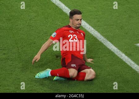 BAKU, ASERBAIDSCHAN - 20. JUNI: Xherdan Shaqiri aus der Schweiz feiert sein Tor während des UEFA Euro 2020-Spiels zwischen der Schweiz und der Türkei im Baku Olympic Stadium am 20. Juni 2021 in Baku, Aserbaidschan (Foto von /Orange Picics) Credit: Orange Pics BV/Alamy Live News Stockfoto