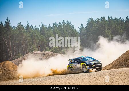 Mikolajki, Polen. Juni 2021. 34 MCCOURT Cathan (IRL), HOY Brian (IRL), Cathan MCCOURT, Ford Fiesta MkII, Aktion während der FIA ERC Rallye Polen 2021, 1. Lauf der FIA European Rally Championship 2021, vom 18. Bis 20. Juni 2021 in Mikolajki, Polen - Foto Bastien Roux / DPPI Credit: DPPI Media/Alamy Live News Stockfoto