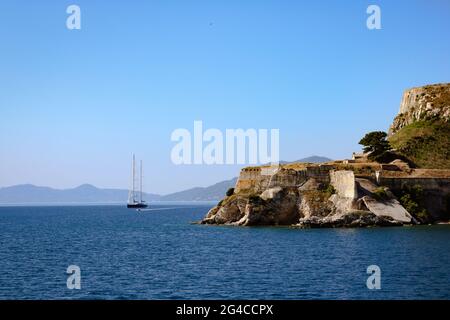 Landschaftlich schöner Blick auf das Meer gegen den Himmel Stockfoto