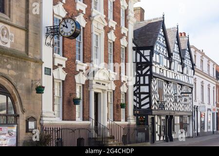 Donegal Council House und die Tudor of Litchfield, Bore Street, Lichfield, Staffordshire, England, Vereinigtes Königreich Stockfoto