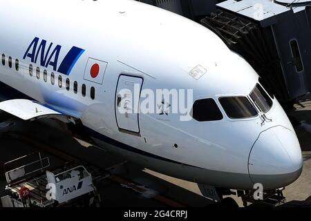 Am 15. Juni 2021 wird eine ANA (All Nippon Airways) am Tokyo International Airport in Tokio, Japan, zu sehen sein. Quelle: AFLO/Alamy Live News Stockfoto
