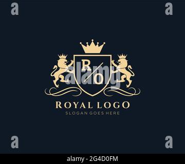 RO Buchstabe Lion Royal Luxury heraldic,Crest Logo Vorlage in Vektorgrafik für Restaurant, Royalty, Boutique, Cafe, Hotel, Heraldik, Schmuck, Mode und Stock Vektor