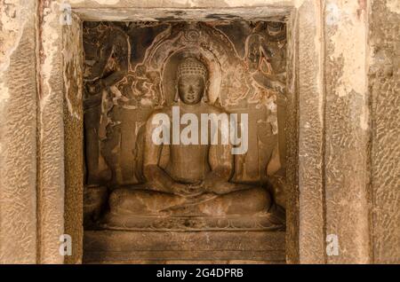 Buddha, Ellora-Höhlen, Aurangabad- Indien, UNESCO-Weltkulturerbe Stockfoto