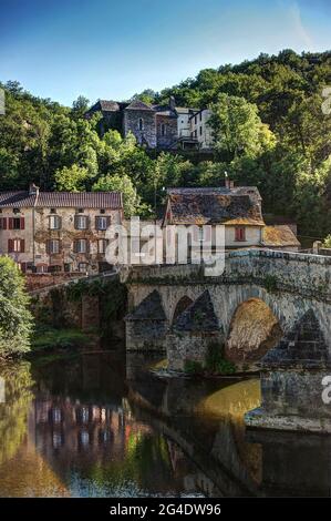 Pont de Cirou an der Grenze zwischen Aveyron und Tarn, Frankreich Stockfoto