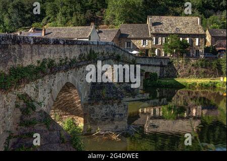 Pont de Cirou an der Grenze zwischen Aveyron und Tarn, Frankreich Stockfoto