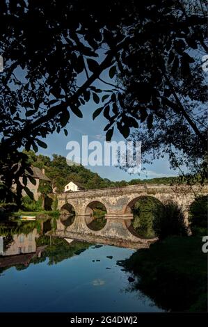 Pont de Cirou an der Grenze zwischen Aveyron und Tarn, Frankreich Stockfoto