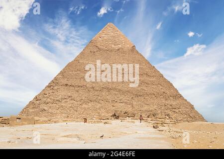 Die Pyramide von Khephe oder von Chephren ist die zweithöchste und zweitgrößte der altägyptischen Pyramiden von Gizeh Stockfoto