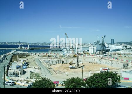 Bild der Baustelle des Mucem, oder musee des Civilizations de l'europe et de la Mediterrannee, ein Museum in marseille, in der Mitte von Stockfoto