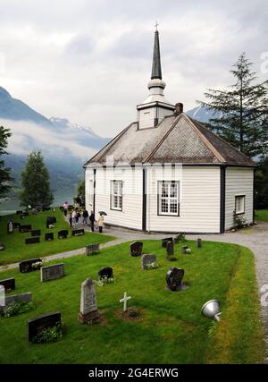 Geiranger Kirche ist eine Pfarrkirche der Kirche von Norwegen in der Gemeinde Stranda in Møre Og Romsdal, Norwegen. Es befindet sich im Dorf von Stockfoto
